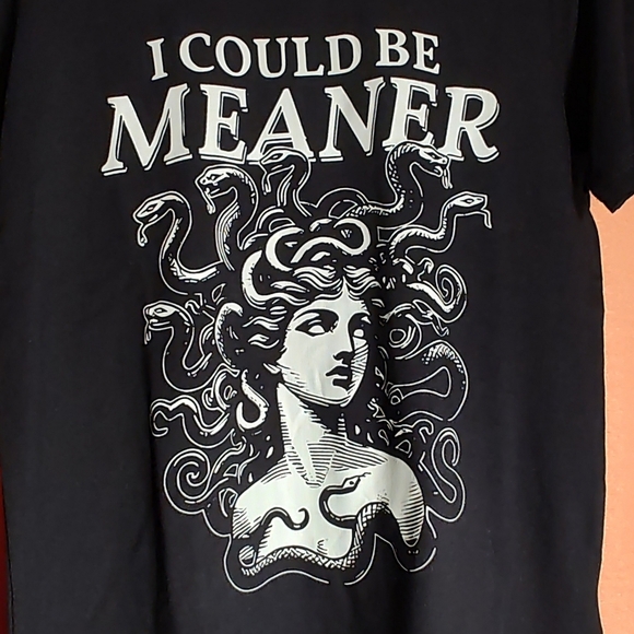 NWT Medusa GRAPHIC Tee Shirt 100% Cotton - Picture 3 of 5